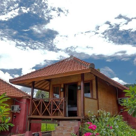 Yut'S Inn Flower Paradise Gili Gede 외부 사진