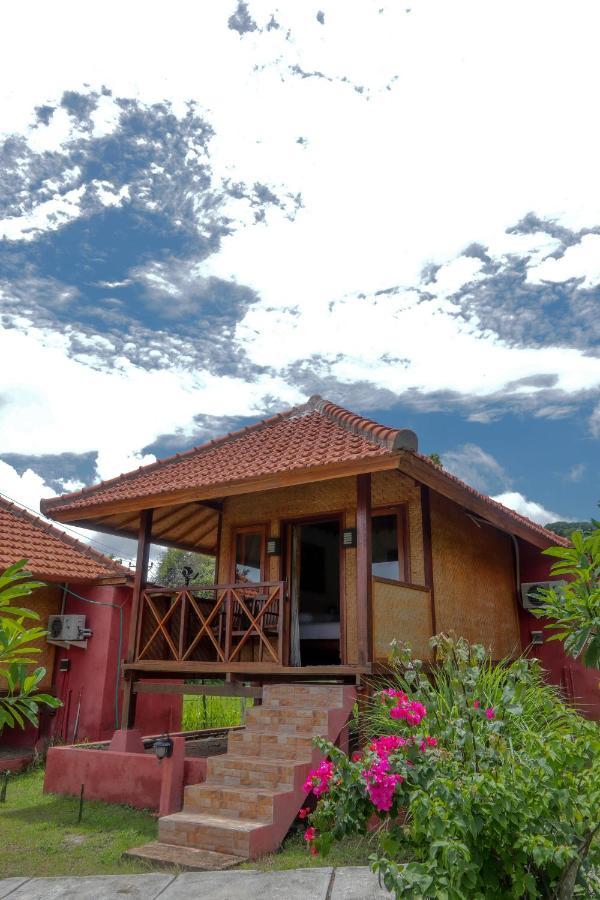 Yut'S Inn Flower Paradise Gili Gede 외부 사진
