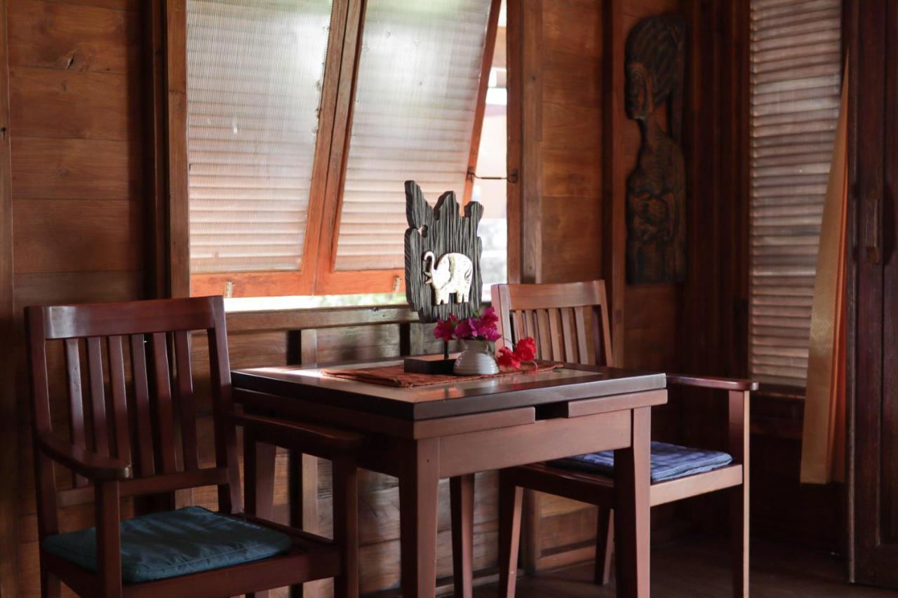 Yut'S Inn Flower Paradise Gili Gede 외부 사진