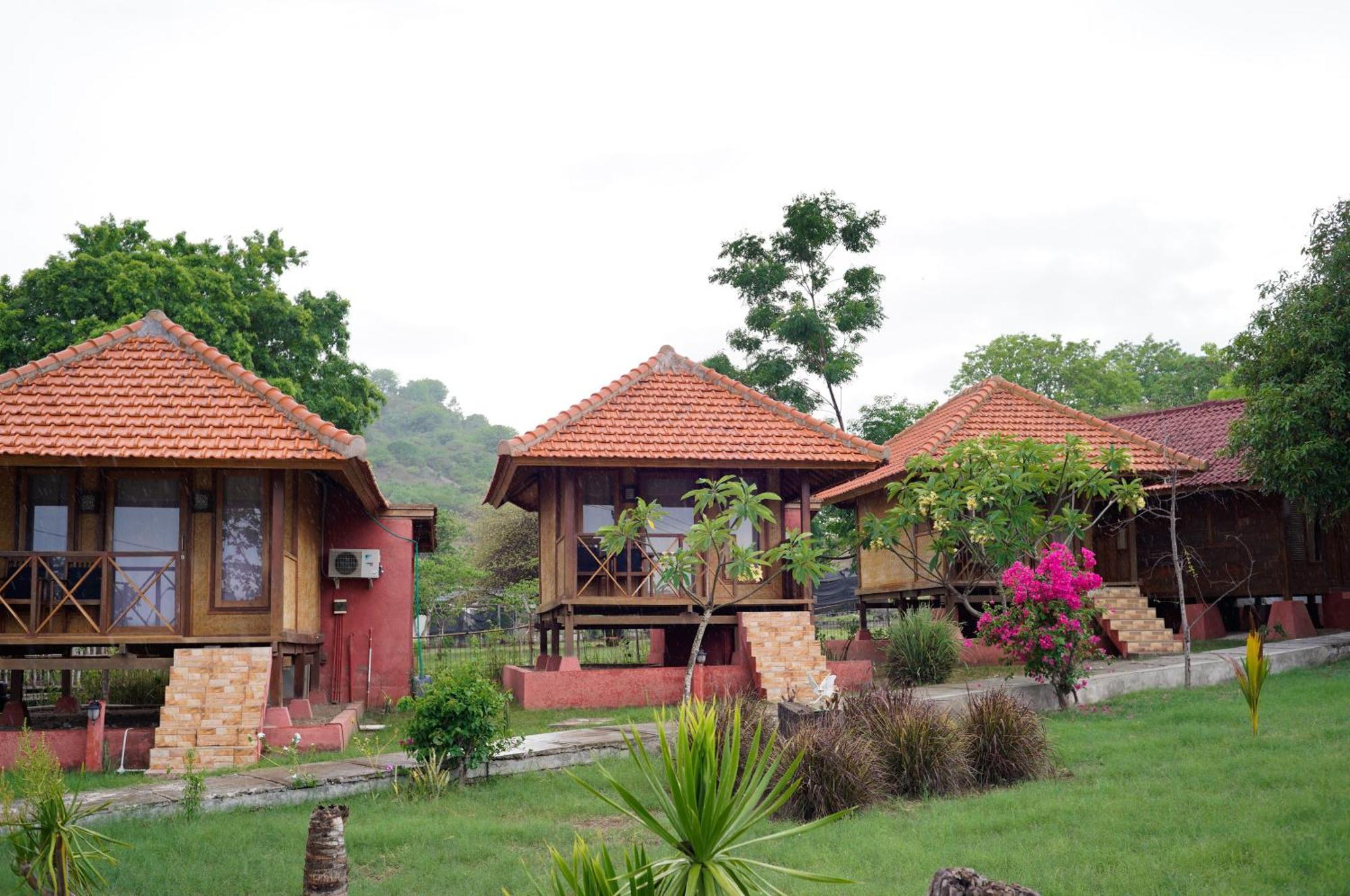 Yut'S Inn Flower Paradise Gili Gede 외부 사진